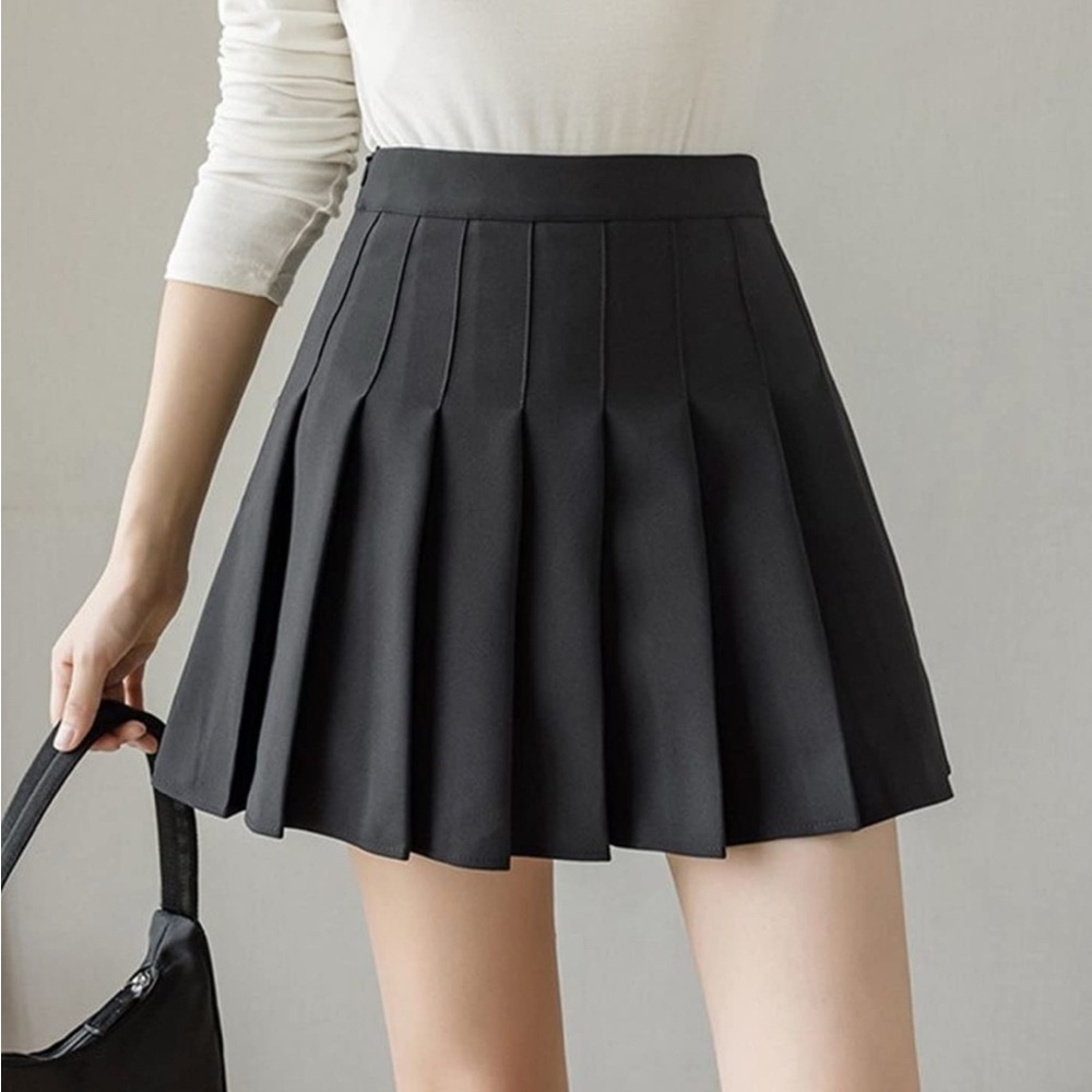Korean Style Pleated Black Mini Skirt S